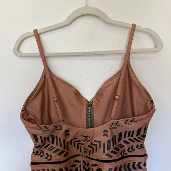 Biliblond Kim One Piece Swimsuit Gold Black XL Straps Cheeky - Picture 7 of 16